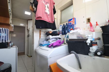 Apartamento à venda com 61m², 3 quartos e 1 vagaArea de serviço