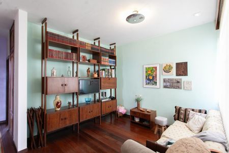 Apartamento à venda com 120m², 3 quartos e 2 vagas Apartamento à venda com 120m², 3 quartos e 2 vagasSala 2