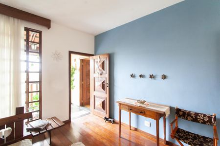 Apartamento à venda com 120m², 3 quartos e 2 vagas Apartamento à venda com 120m², 3 quartos e 2 vagasSala 1