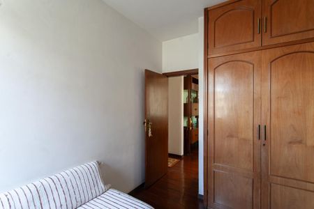 Apartamento à venda com 120m², 3 quartos e 2 vagas Apartamento à venda com 120m², 3 quartos e 2 vagasQuarto 2