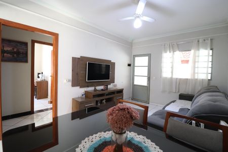 Sala de casa para alugar com 3 quartos, 190m² em Jardim Europa, Uberlândia
