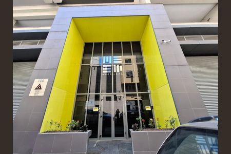 Apartamento à venda com 43m², 1 quarto e sem vaga Apartamento à venda com 43m², 1 quarto e sem vagaFachada