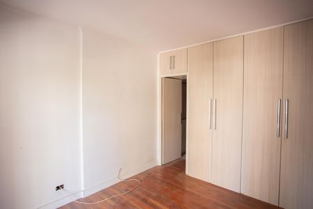 Apartamento à venda com 95m², 3 quartos e 2 vagasQUARTO SUÍTE