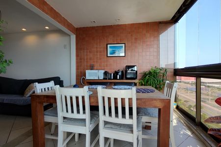 Apartamento à venda com 142m², 3 quartos e 2 vagas Apartamento à venda com 142m², 3 quartos e 2 vagasVaranda