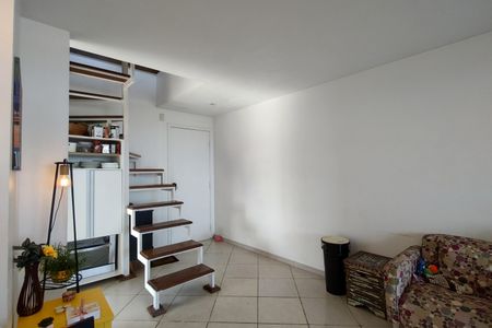 Apartamento à venda com 142m², 3 quartos e 2 vagas Apartamento à venda com 142m², 3 quartos e 2 vagasSala