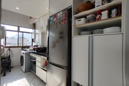 Apartamento à venda com 142m², 3 quartos e 2 vagas Apartamento à venda com 142m², 3 quartos e 2 vagasCozinha - Armários