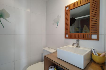 Apartamento à venda com 142m², 3 quartos e 2 vagas Apartamento à venda com 142m², 3 quartos e 2 vagasBanheiro Social 2
