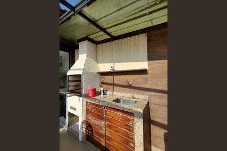 Apartamento à venda com 142m², 3 quartos e 2 vagasChurrasqueira