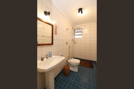 Apartamento à venda com 90m², 2 quartos e 1 vaga Apartamento à venda com 90m², 2 quartos e 1 vagaBanheiro