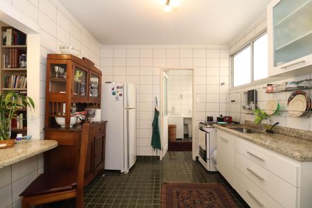 Apartamento à venda com 90m², 2 quartos e 1 vaga Apartamento à venda com 90m², 2 quartos e 1 vagaCozinha