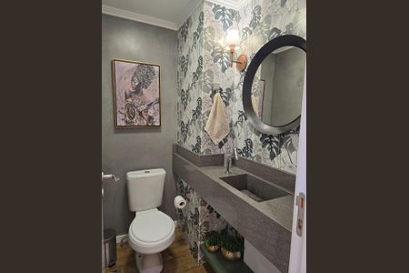 Lavabo de apartamento à venda com 1 quarto, 49m² em Petrópolis, Porto Alegre