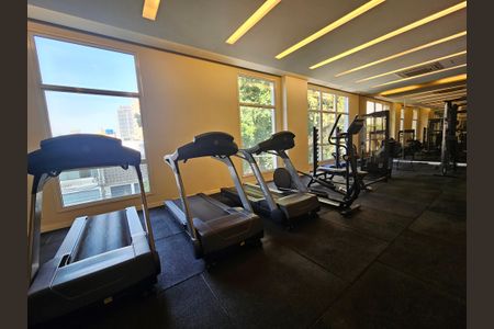 Apartamento à venda com 130m², 3 quartos e 3 vagas Apartamento à venda com 130m², 3 quartos e 3 vagasAcademia