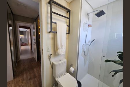 Apartamento à venda com 130m², 3 quartos e 3 vagas Apartamento à venda com 130m², 3 quartos e 3 vagasBanheiro da Suíte 3