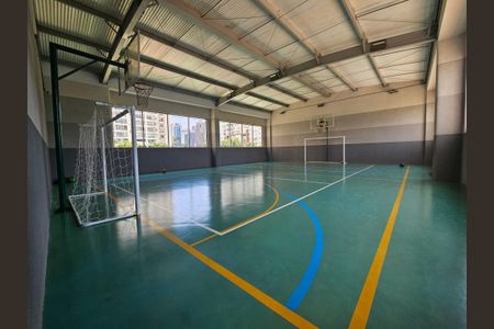 Apartamento à venda com 130m², 3 quartos e 3 vagas Apartamento à venda com 130m², 3 quartos e 3 vagasQuadra