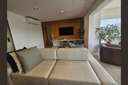 Apartamento à venda com 130m², 3 quartos e 3 vagas Apartamento à venda com 130m², 3 quartos e 3 vagasSala
