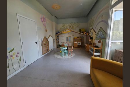 Apartamento à venda com 130m², 3 quartos e 3 vagas Apartamento à venda com 130m², 3 quartos e 3 vagasBrinquedoteca