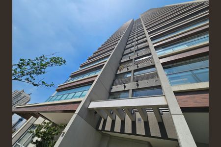 Apartamento à venda com 130m², 3 quartos e 3 vagas Apartamento à venda com 130m², 3 quartos e 3 vagasFachada