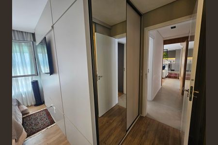 Apartamento à venda com 130m², 3 quartos e 3 vagas Apartamento à venda com 130m², 3 quartos e 3 vagasSuíte master