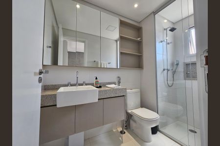 Apartamento à venda com 130m², 3 quartos e 3 vagas Apartamento à venda com 130m², 3 quartos e 3 vagasBanheiro da Suíte 1