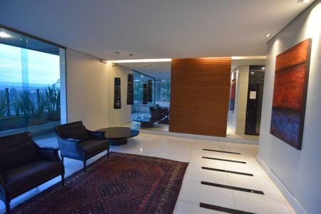 Apartamento à venda com 278m², 4 quartos e 4 vagas