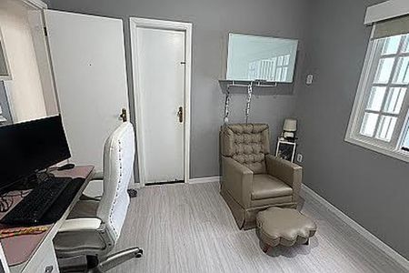 Casa à venda com 4 quartos, 173m² em Piratininga, Niterói