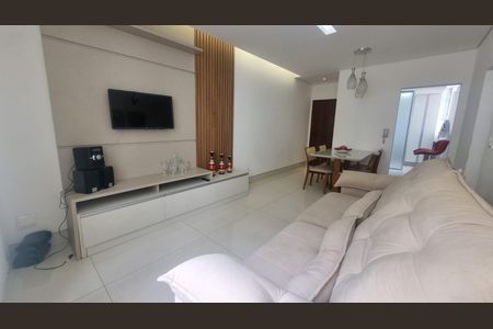 Apartamento à venda com 2 quartos, 60m² em Padre Eustáquio, Belo Horizonte