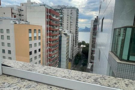 Apartamento à venda com 75m², 2 quartos e 1 vaga