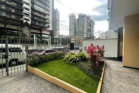 Apartamento à venda com 75m², 2 quartos e 1 vaga