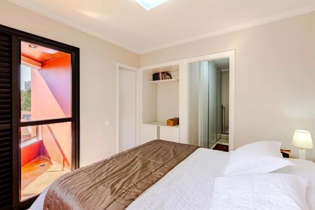 Apartamento à venda com 3 quartos, 151m² em Vila Olímpia, São Paulo