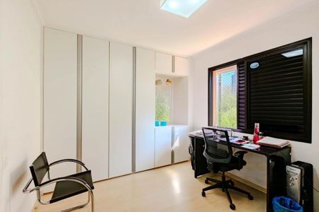 Apartamento à venda com 3 quartos, 151m² em Vila Olímpia, São Paulo