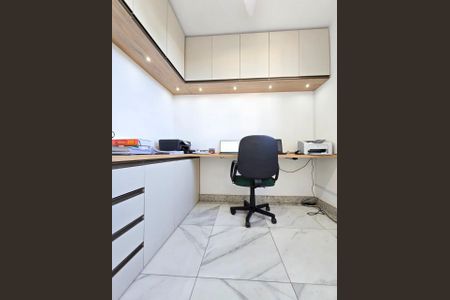 Apartamento à venda com 3 quartos, 93m² em Solar do Barreiro, Belo Horizonte