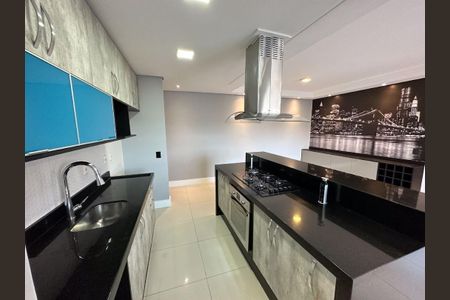 Apartamento à venda com 2 quartos, 87m² em Jardim Trevo, Jundiaí