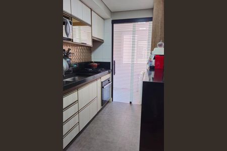 Apartamento à venda com 2 quartos, 64m² em Jardim Maria de Fatima, Várzea Paulista