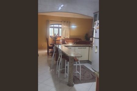 Casa à venda com 3 quartos, 300m² em Vila de Vecchi, Jundiaí