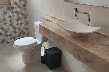 Casa à venda com 2 quartos, 80m² em Parque Residencial Jundiaí, Jundiaí