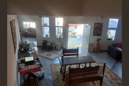 Casa à venda com 4 quartos, 500m² em Jardim da Serra, Jundiaí