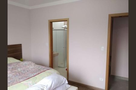 Casa à venda com 4 quartos, 183m² em Jardim Cristina, Jundiaí