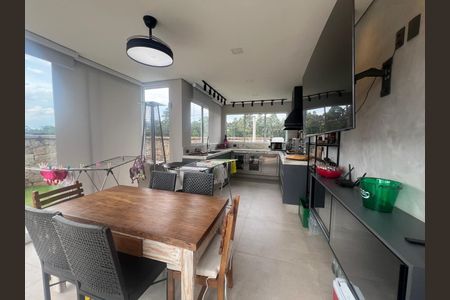 Casa à venda com 4 quartos, 404m² em Vale Azul, Jundiaí