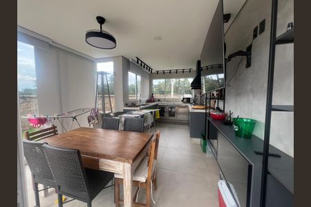 Casa à venda com 4 quartos, 404m² em Vale Azul, Jundiaí