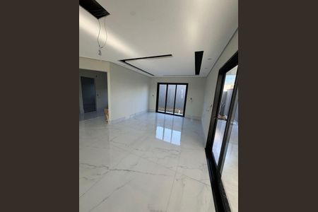 Casa à venda com 3 quartos, 193m² em Jardim Marambaia II, Jundiaí