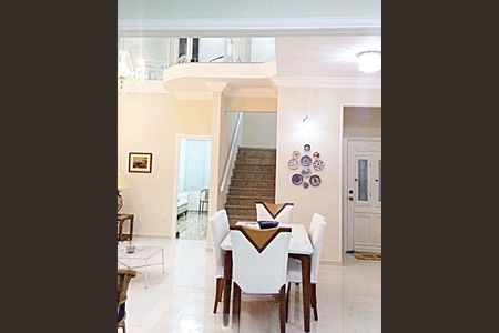 Casa à venda com 3 quartos, 168m² em Recanto Quarto Centenario, Jundiaí