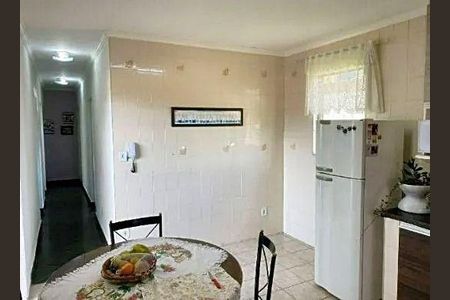 Casa à venda com 4 quartos, 222m² em Jardim Pacaembu, Jundiaí