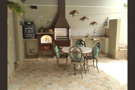 Casa à venda com 3 quartos, 224m² em Horto Santo Antonio, Jundiaí