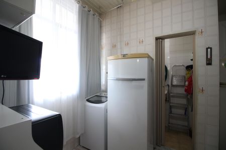 Apartamento à venda com 106m², 3 quartos e 1 vagaÁrea de Serviço