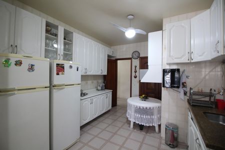 Apartamento à venda com 106m², 3 quartos e 1 vagaCozinha