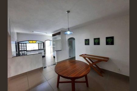 Casa à venda com 3 quartos, 200m² em Parque Recanto do Parrilho, Jundiaí