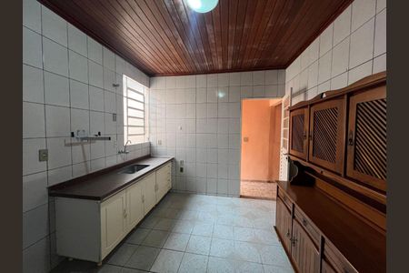 Casa à venda com 2 quartos, 138m² em Vila Vianelo, Jundiaí