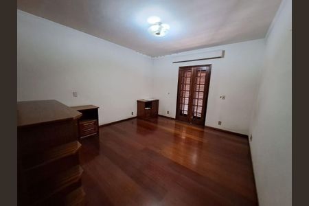 Casa à venda com 3 quartos, 433m² em Jardim Novo Mundo, Jundiaí