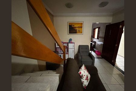 Casa à venda com 4 quartos, 159m² em Setor Industrial, Jundiaí