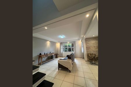 Casa à venda com 5 quartos, 479m² em Vila Agricola, Jundiaí
